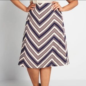 EUC MODCLOTH CHEVRON PRINT SKIRT SZ. 4X